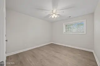 707 Plantation Drive, New Bern, NC 28562 – photo 19: 10-web-or-mls-DSC_2642