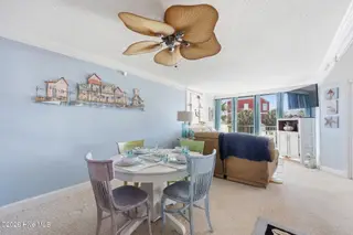 1400 E Fort Macon Road 112, Atlantic Beach, NC 28512 – photo 9: 31-web-or-mls-1400 E Fort Macon 112 - 04