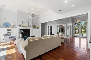 585 Westchester Place SW, Ocean Isle Beach, NC 28469 – photo 16: Living room