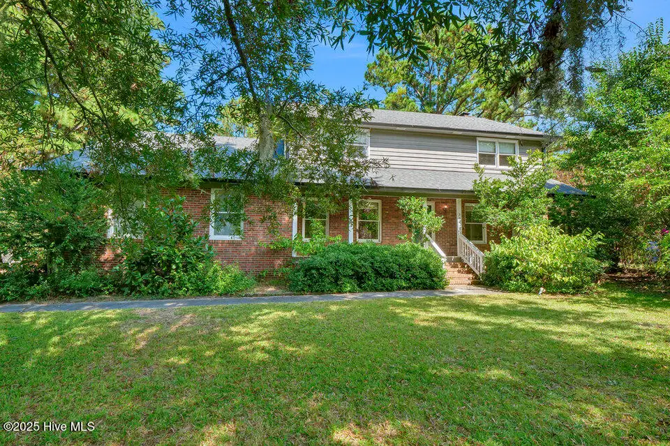 3919 Appleton Way, Wilmington, NC 28412 – photo 1 of 38: Front