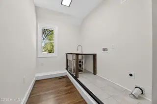 208 Dupont Circle, Greenville, NC 27858 – photo 24: Laundry