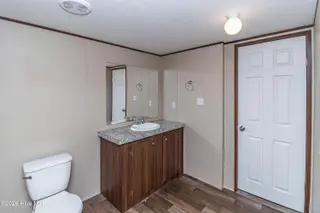 102 Bonnie Farms Road, Dudley, NC 28333 — 3-bedroom manufactured home in Bonnie Farms, Dudley, NC, photo 14 of 20: IMG_3653