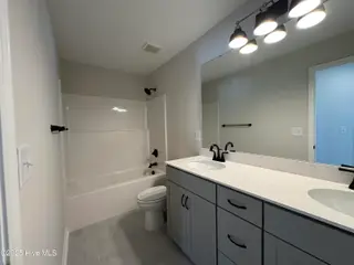 7415 Julius Dr, Leland, NC 28451 – photo 10: IMG_6076