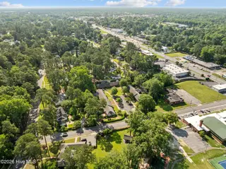 809 Greenbriar Road, Kinston, NC 28501 – photo 13: 13-web-or-mls-DJI_0323