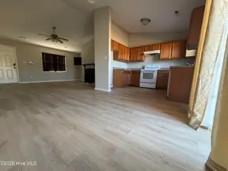 105 Starkys Creek Court, Maysville, NC 28555 — 3-bedroom home in Cross Creek, Maysville, NC, photo 7 of 15: IMG_2895