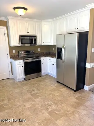7806 Stone Castle Court, Kenly, NC 27542 – photo 9: IMG_2637