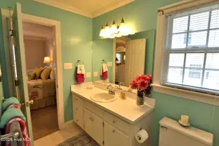3924 Crosswinds Drive, Rocky Mount, NC 27803 – photo 24: Downstairs Primary Bath