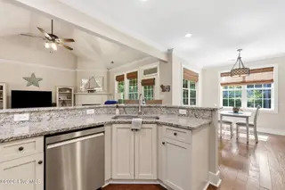 119 Break Water Drive, Newport, NC 28570 – photo 17: 52-web-or-mls-119-Breakwater-062_edit