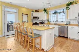 1911 Emerald Drive, Emerald Isle, NC 28594 – photo 13: 1911 Emerald Drive