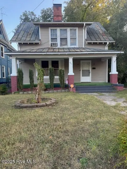805 Sunset Avenue, Rocky Mount, NC 27804 – photo 1 of 17: Front