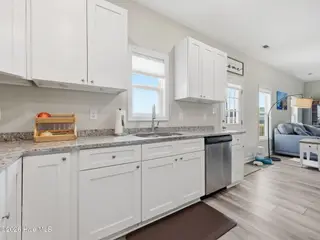 120 Cypress Manor Court, Jacksonville, NC 28540 – photo 12: 11-web-or-mls-120 Cypress Manor Ct. 23