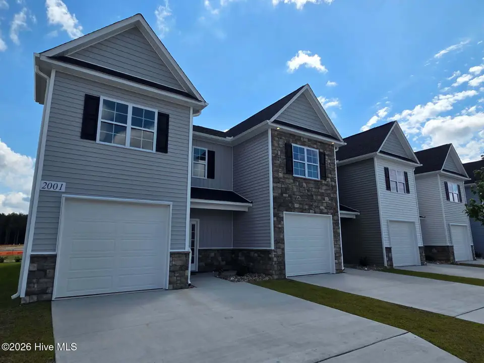 2001 Newbury Way B, Greenville, NC 27834 – photo 1 of 25: 2001 Newbury Way A,B