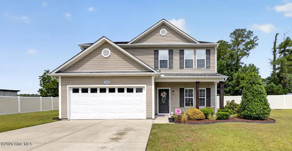 1049 Jade Lane, Winterville, NC 28590 – photo 1 of 66: IMG_5407