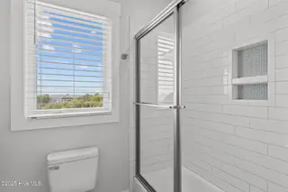 1903 Emerald Drive, Emerald Isle, NC 28594 – photo 22: Bath