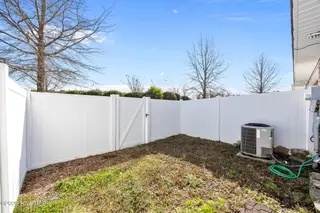 307 Glen Cannon Drive, Jacksonville, NC 28546 – photo 19: 19-web-or-mls-307 Glen Cannon Dr. 83