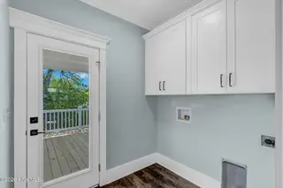 112 NE 27th Street, Oak Island, NC 28465 – photo 17