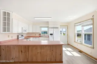2704 W Beach Drive, Oak Island, NC 28465 – photo 11: 16_2704_w_beach_dr_015