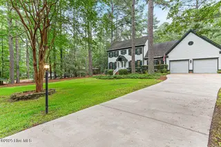 133 James Creek Road, Southern Pines, NC 28387 – photo 2: gl5naWLA