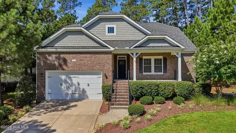 86 Plantation Dr, Southern Pines
