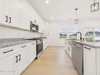 305 Spinnaker Street, Elizabeth City, NC 27909 – photo 12: CAM06278G6-PR0053-STILL012