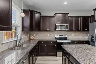 1431 Eastbourne Drive, Wilmington, NC 28411 – photo 14: 12-web-or-mls-BTS08431