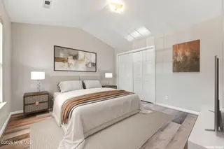 2209 Locksley Woods Drive G, Greenville, NC 27858 – photo 5: 6-web-or-mls-Bedroom