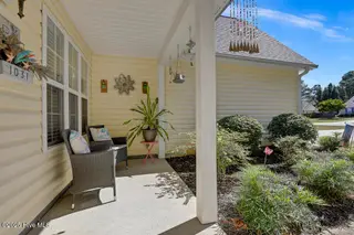 1031 Washington Acres Road, Hampstead, NC 28443 — 3-bedroom home in Washington Acres, Hampstead, NC, photo 3 of 56