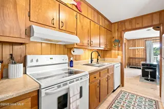 2016 W Pelican Drive, Oak Island, NC 28465 – photo 21