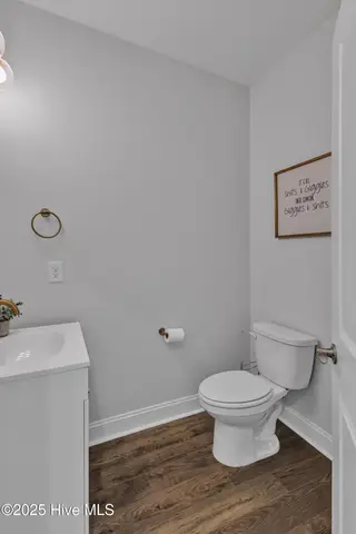 206 E Red Head Circle, Sneads Ferry, NC 28460 – photo 12: 425A3710