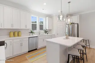 139 Freedom Park Road, Beaufort, NC 28516 – photo 16: Kitchen with quartz counters