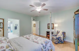 102 Plantation Drive, Swansboro, NC 28584 — 3-bedroom home in Plantation Est, Swansboro, NC, photo 24 of 71: DSC_0539And8more-Edit