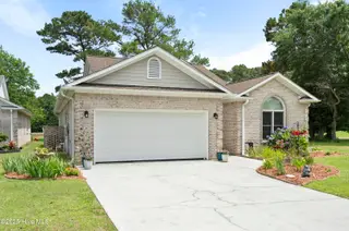 106 N Shore Drive, Sneads Ferry, NC 28460 – photo 3: DSC05040