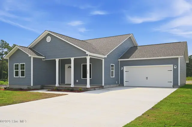 589 Batchelor Road, Richlands, NC 28574