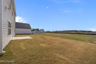1162 Queensland Lane, Ayden, NC 28513 – photo 16: 12-web-or-mls-BLS_0009 (1)