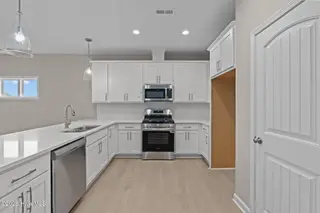 274 Rough Ridge Trail 33, Aberdeen, NC 28315 – photo 13: 11-web-or-mls-DSC08067