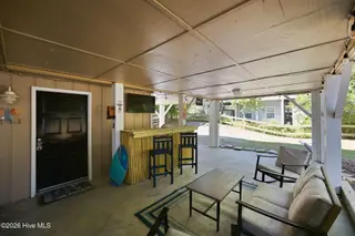 137 Doe Drive, Emerald Isle, NC 28594 – photo 17: 46-web-or-mls-img_4036