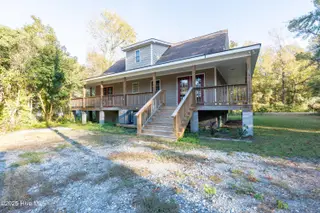 3016 Dillon Way NE, Leland, NC 28451 — 3-bedroom home, Leland, NC, photo 4 of 17: DSC06080-HDR