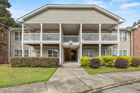 4420 Jay Bird Circle Unit 102, Wilmington