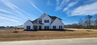 1000 Sharpnose Street, New Bern, NC 28562 – photo 2: 20260304_104755