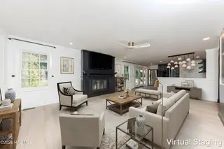 107 Boatswain Drive, New Bern, NC 28562 – photo 14: LivingRoom