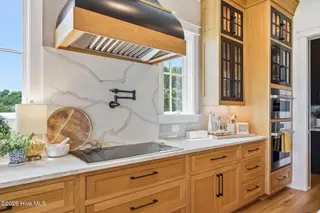 402 Kensington Place, Newport, NC 28570 – photo 12: Wolf Appliances