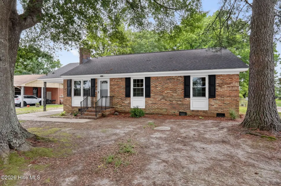 2208 Imperial Avenue E, Wilson, NC 27893 – photo 1 of 35: Front