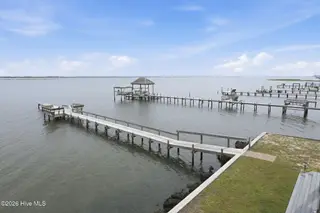 2306 Emerald Drive 11, Emerald Isle, NC 28594 – photo 7: 23-web-or-mls-1S3A9141_edit
