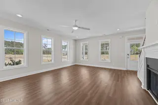 1009 Brighton Drive, New Bern, NC 28562 – photo 14: 23-web-or-mls-DSC_2903