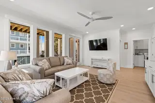 290 E Second Street, Ocean Isle Beach, NC 28469 – photo 22: 20-web-or-mls-CAMMediaLLC.com (54 of 77)