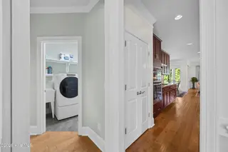 2216 Umstead Lane, Leland, NC 28451 — 3-bedroom home in Brunswick Forest, Leland, NC, photo 23 of 70: 24_hallway