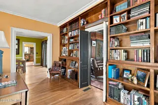 140 Arbutus Road, Southern Pines, NC 28387 — 4-bedroom home in Weymouth Height, Southern Pines, NC, photo 20 of 69: 22_DSCF7126