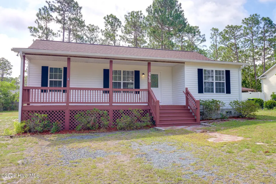 668 Westwood Road, Southport, NC 28461 — 3-bedroom home in Boiling Spring Lakes, Southport, NC, photo 1 of 30