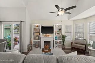 1056 Valley Drive, Calabash, NC 28467 — 3-bedroom home in Hidden Valley, Calabash, NC, photo 7 of 39: 1056 Valley Drive - Calabash (10)