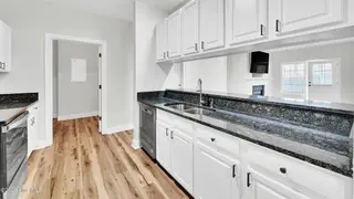 1922 Tara Court 204, Greenville, NC 27858 – photo 11: 1922 Tara Court Unit 204-23 (24)